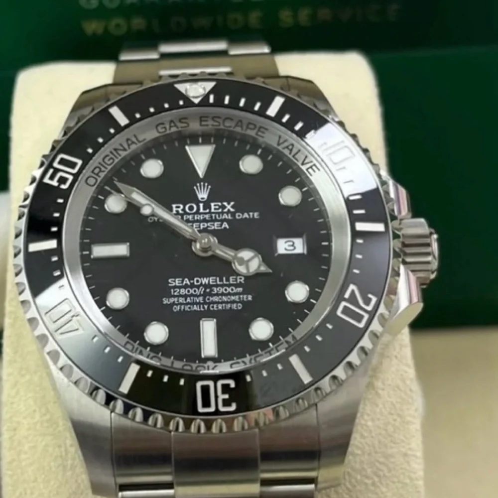 Rolex Sea-Dweller Deepsea 44
Watch - Black Dial (Ref# 126660) - Picture 4 of 16